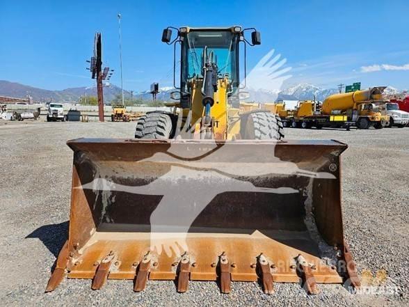 CAT 930G Incarcator pe pneuri