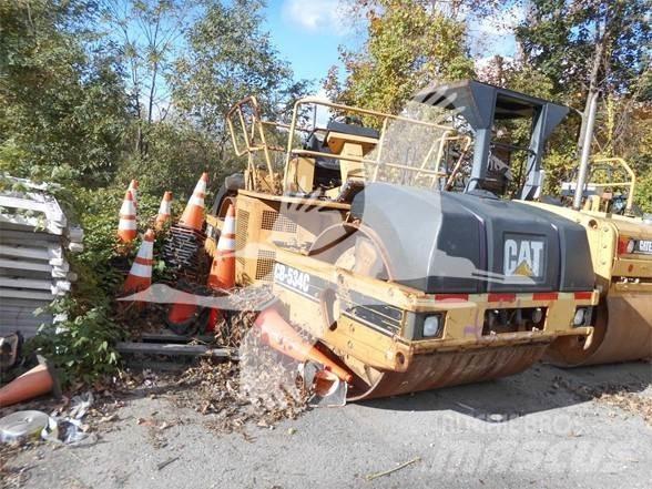 CAT CB-534C Compactoare monocilindrice