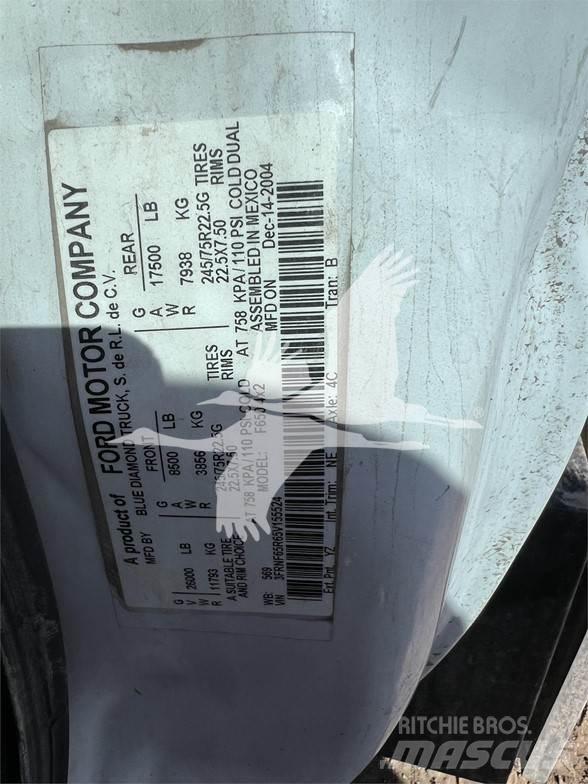Ford F650 Camioane platforma/prelata