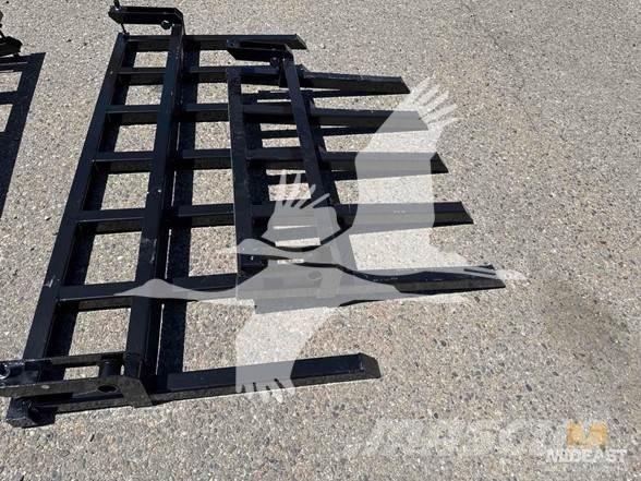  PALLET FORKS Utilaje construcții - Altele