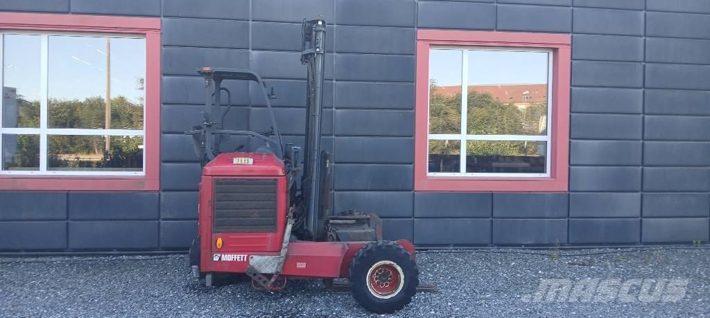 Moffett M5 25.3 NX Stivuitor diesel