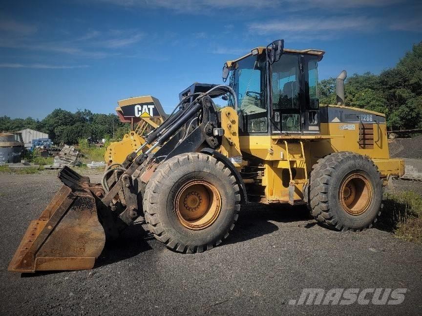 CAT IT 28 G Incarcator pe pneuri