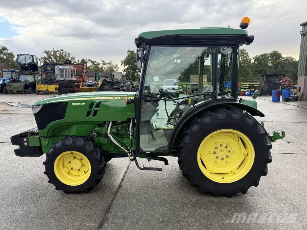John Deere 5085 GV Tractoare