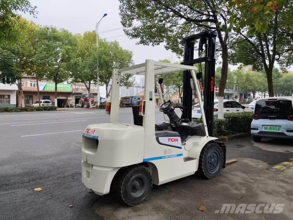 TCM 3t Stivuitor diesel