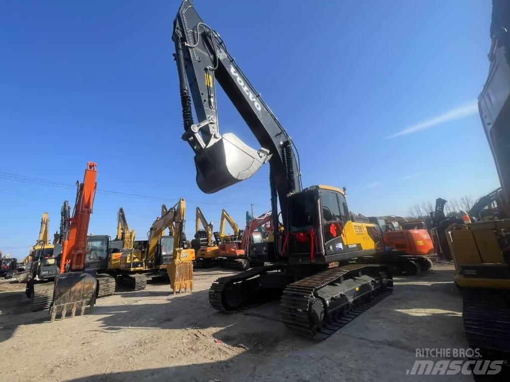 Volvo EC 300 Excavatoare pe șenile
