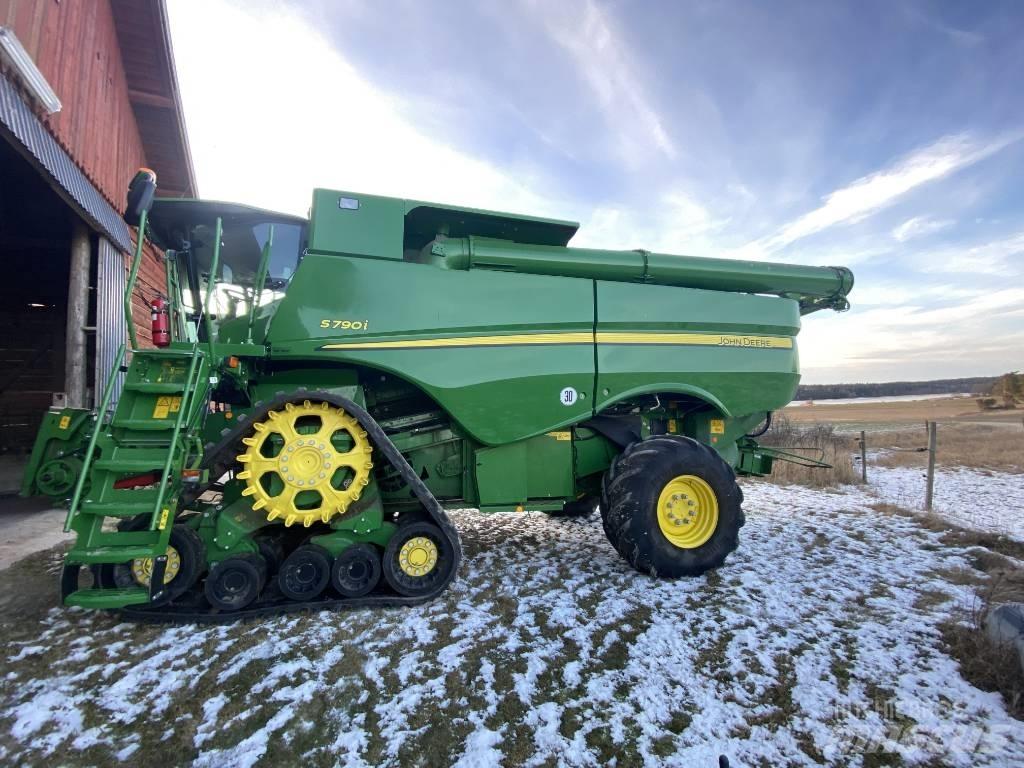 John Deere S790i Combine de secerat