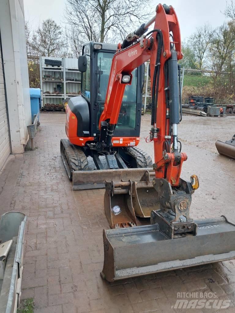 Kubota U 27-4 Mini excavatoare < 7t