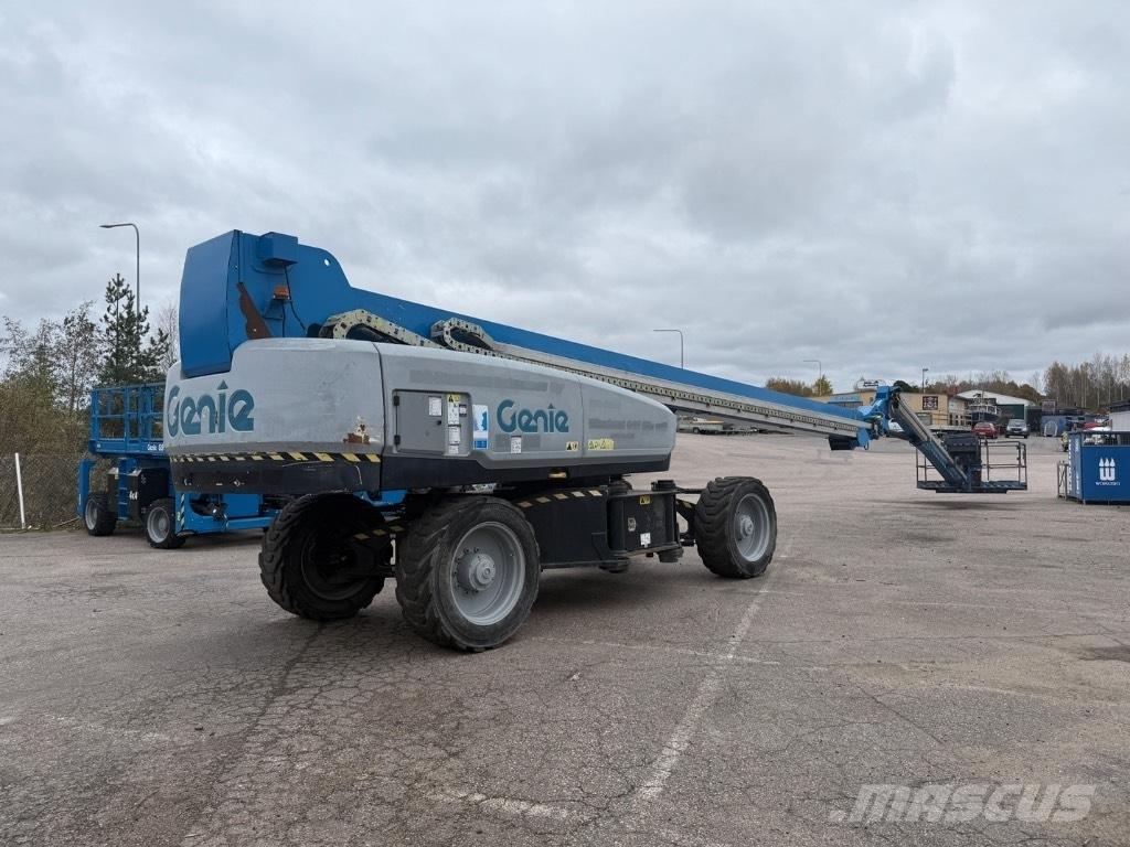 Genie SX 135 XC Nacele cu brat articulat
