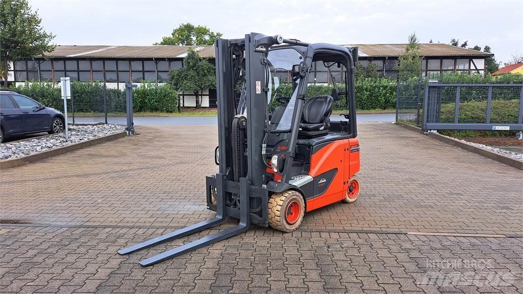Linde E20PH-02 Stivuitor electric