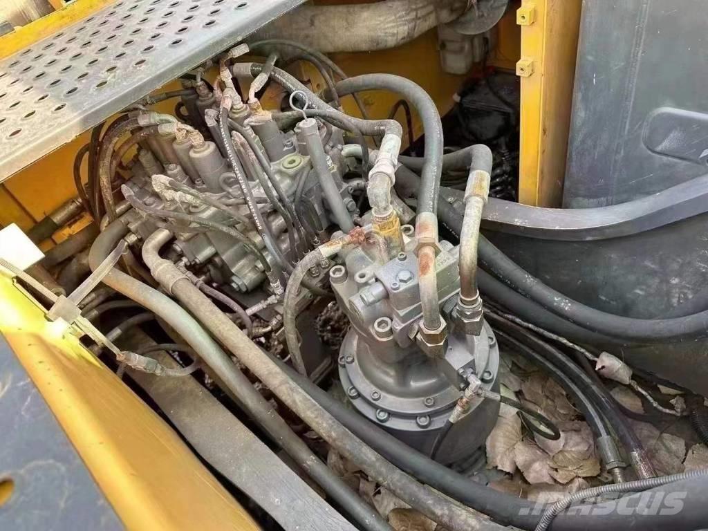 Volvo EC 220 D Excavatoare pe șenile
