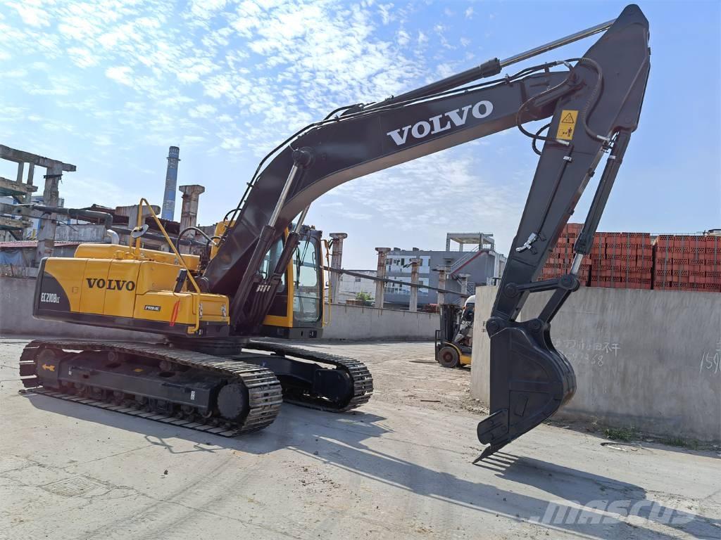 Volvo EC210B Excavatoare pe șenile

