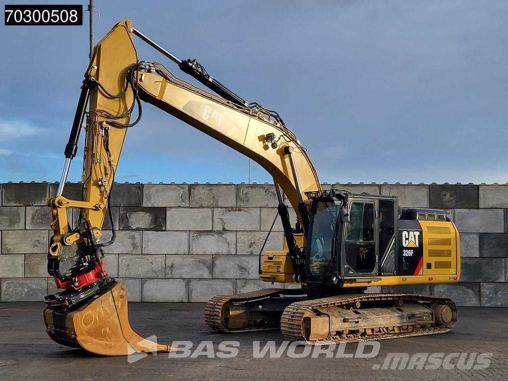 CAT 326 F L Excavatoare pe șenile
