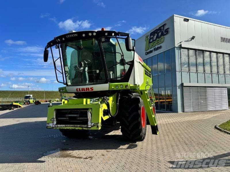 CLAAS LEXION 740 Combine de secerat