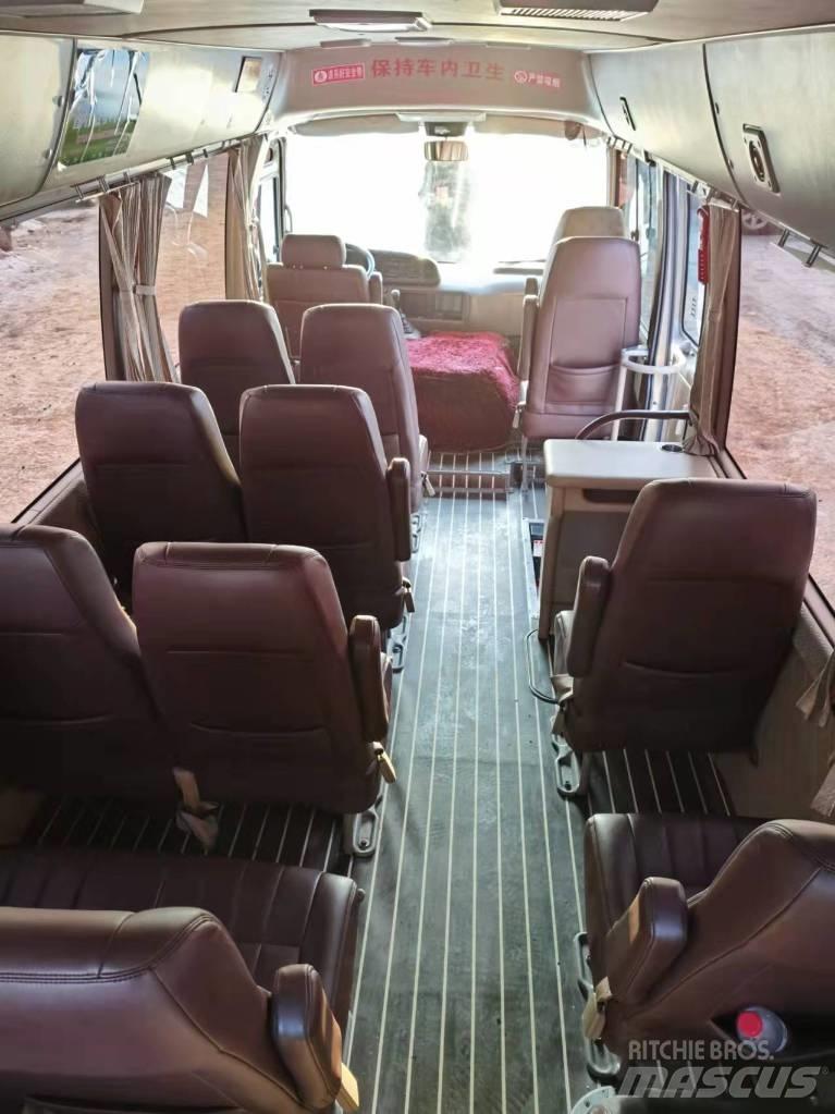 Toyota Coaster Bus Mini autobuze