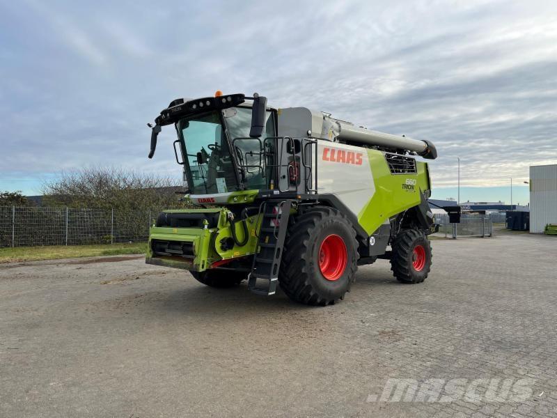 CLAAS TRION 660 Combine de secerat