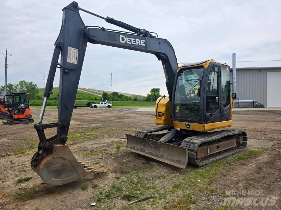 DEERE 75D Excavatoare pe șenile
