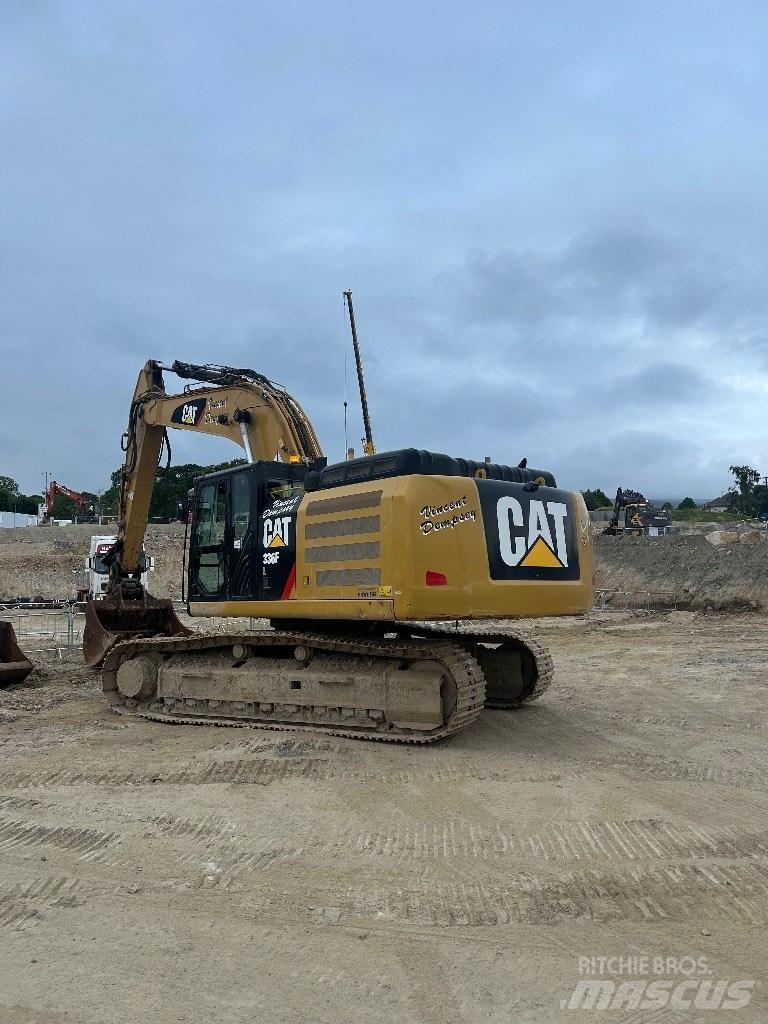 CAT 336F Excavatoare pe șenile
