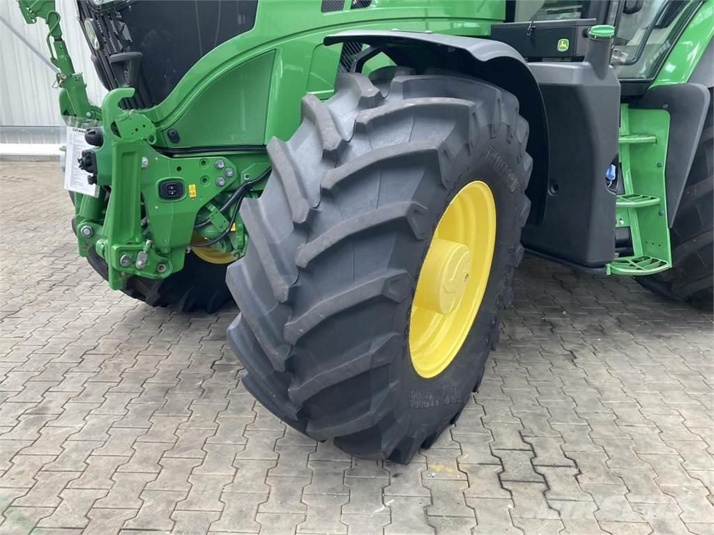 John Deere 6R 185 Tractoare