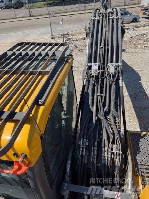 Volvo EC220EL Excavatoare pe șenile
