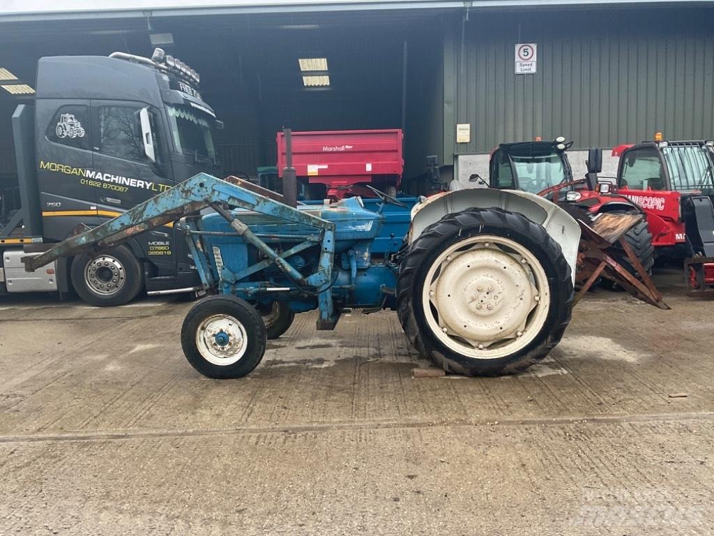 Ford 4000 Tractoare