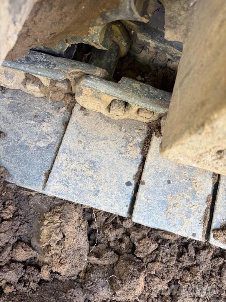 Doosan DX 220 LCA Excavatoare pe șenile
