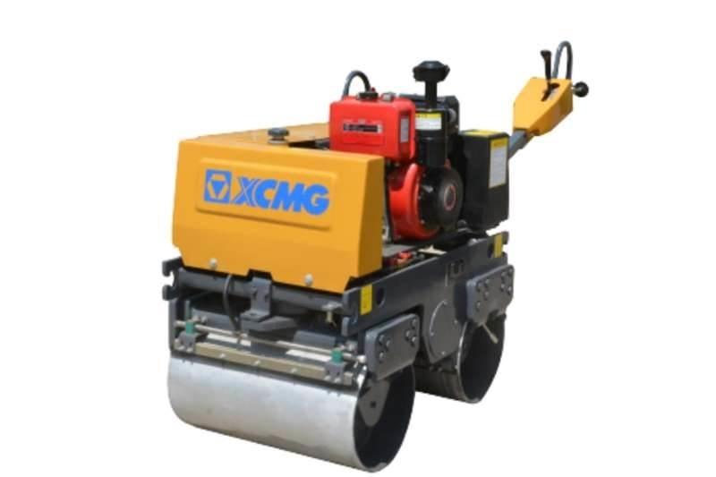 XCMG XMR083 Cilindri compactori micsti