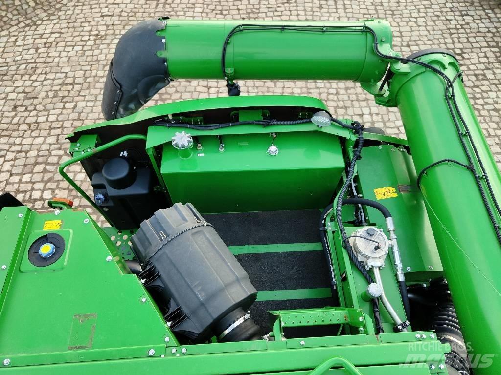 John Deere S 690 i Combine de secerat