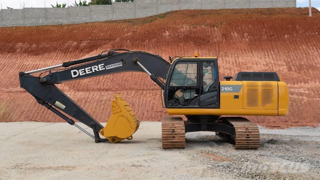John Deere 210 G Excavatoare pe șenile
