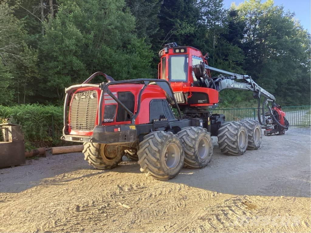 Komatsu 901 XC Combine forestiere