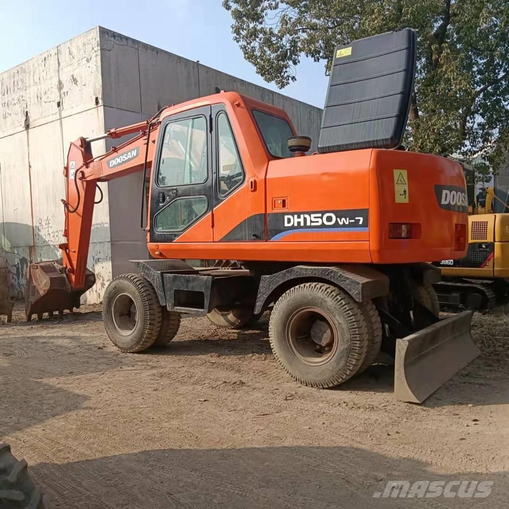 Doosan DH150W-7 Excavatoare cu roti