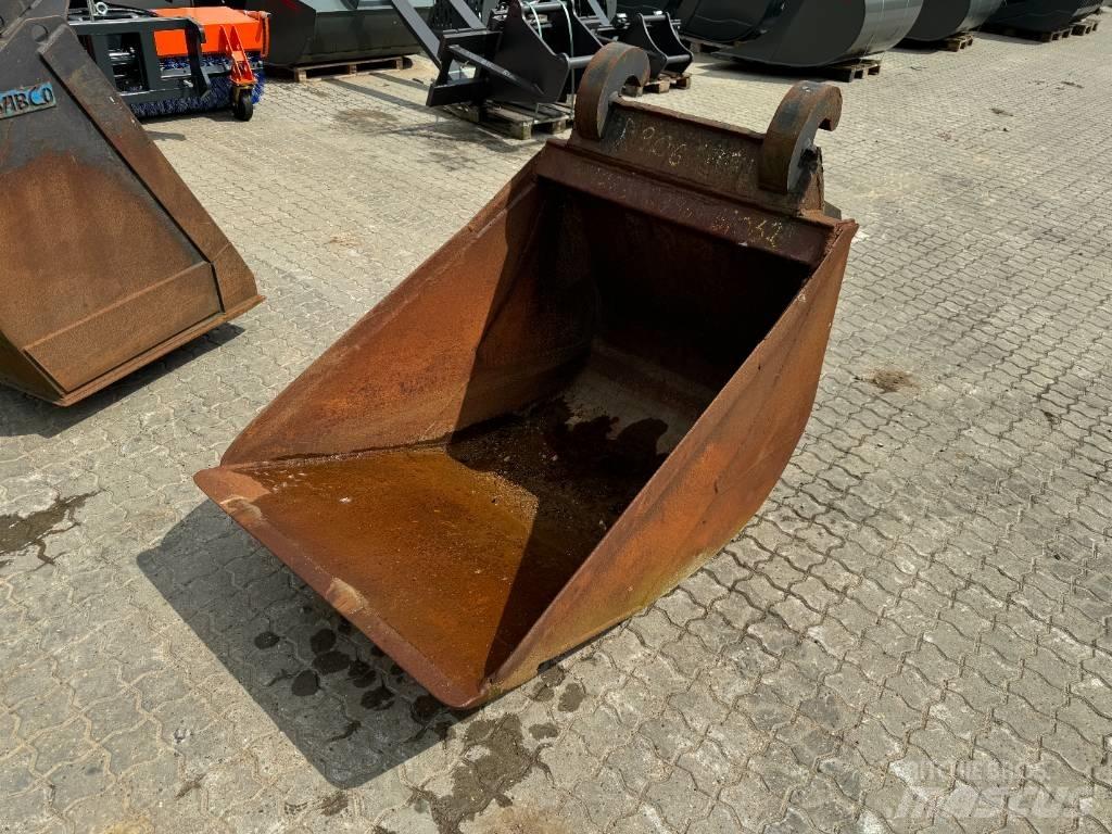  used Bucket Pistoane