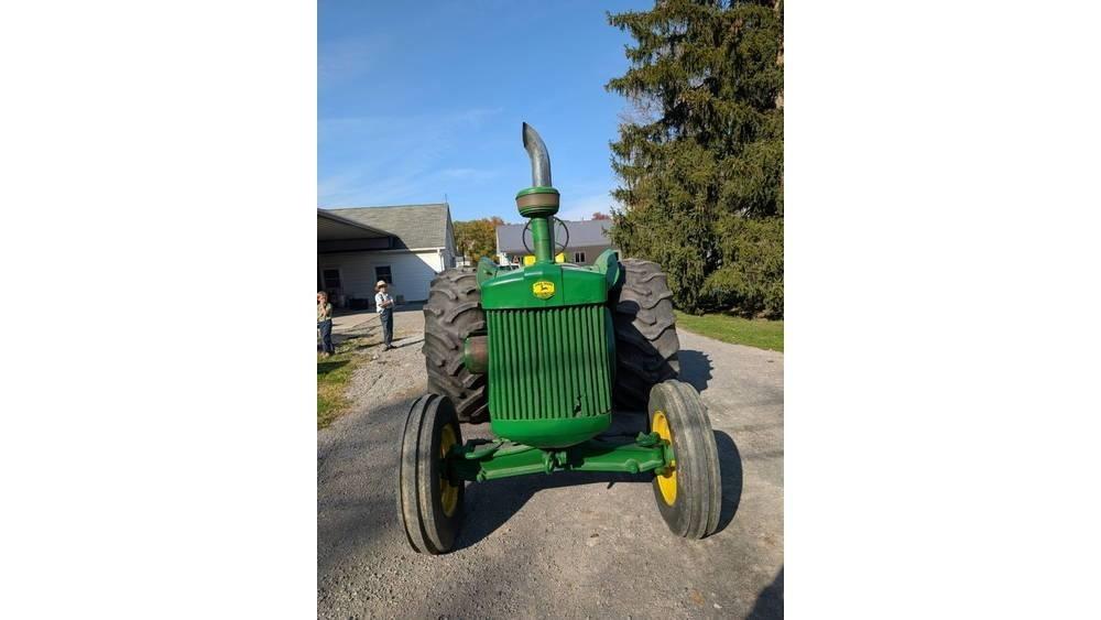 John Deere R Tractoare