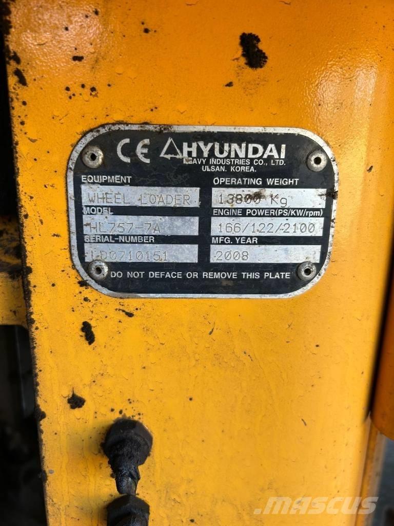 Hyundai HL 757-7 A Incarcator pe pneuri