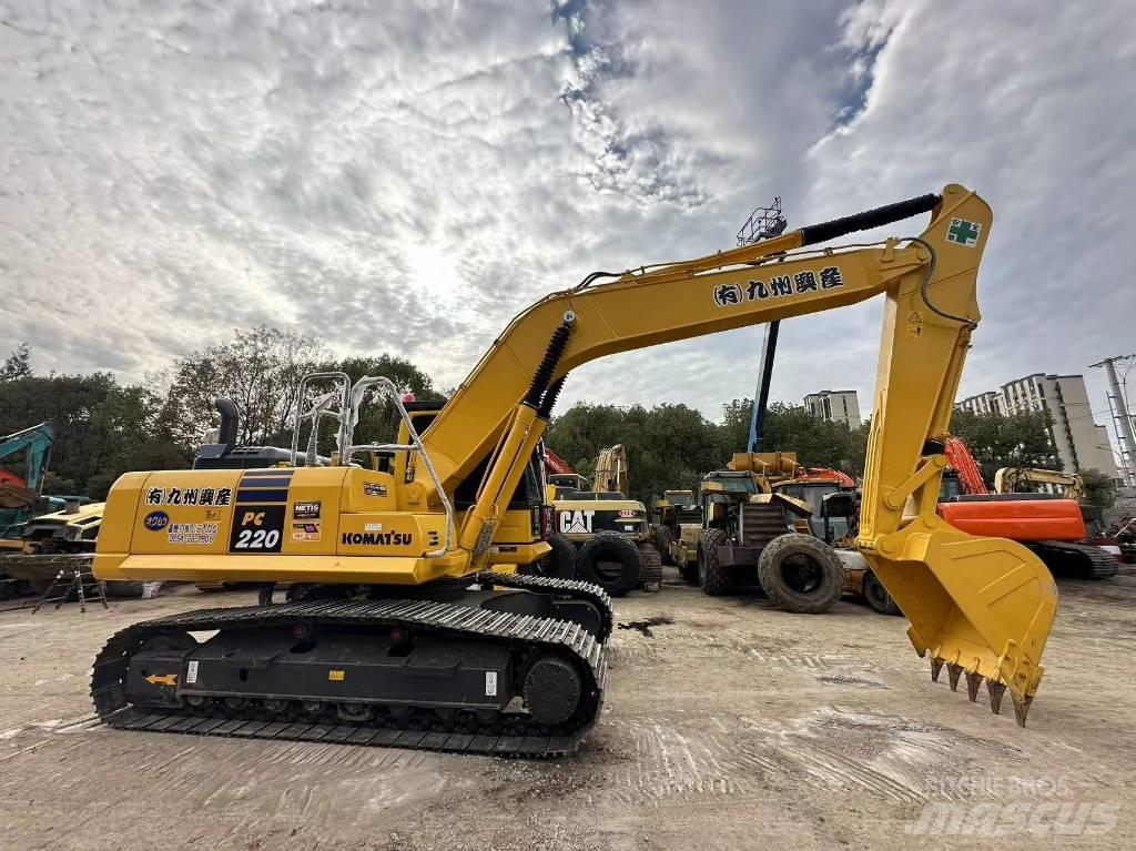 Komatsu PC 220 Excavatoare pe șenile
