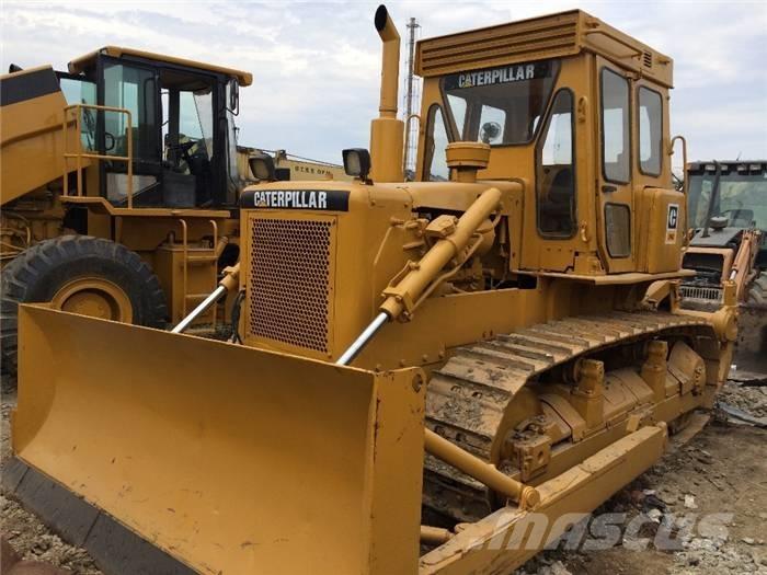 CAT D 6 D Buldozere pe senile