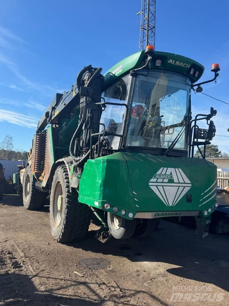 Albach Diamant 2000 Utilaje de manevrarea a bustenilor