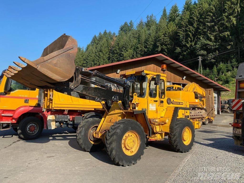 Volvo BM L 70 Incarcator pe pneuri