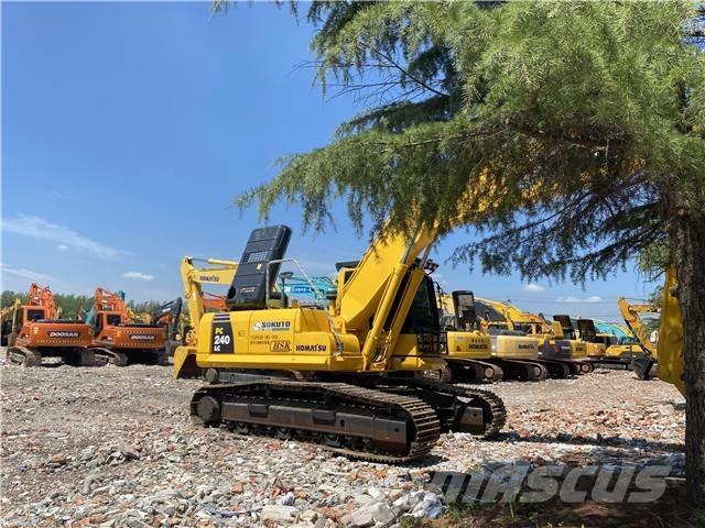 Komatsu PC 240-8 Excavatoare pe șenile
