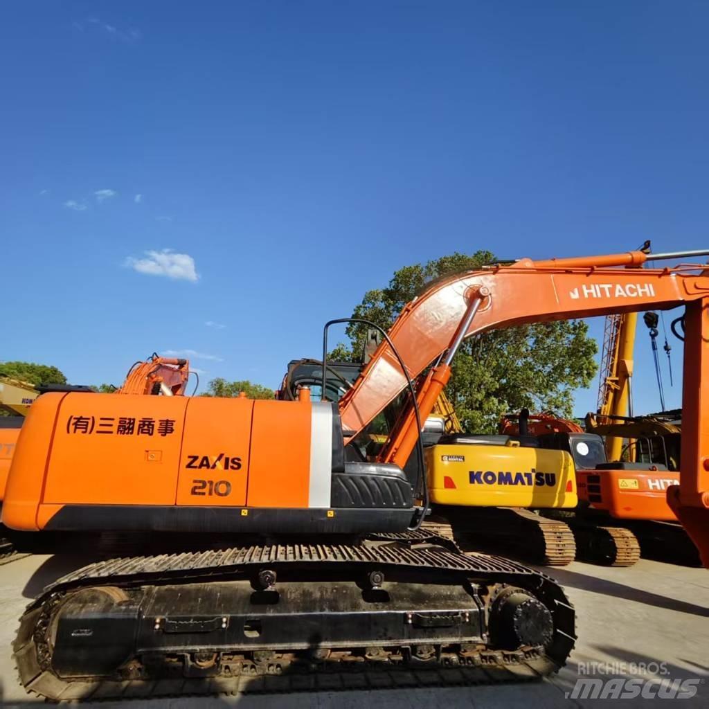 Hitachi ZX 210 Excavatoare pe șenile
