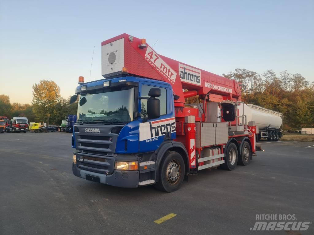 Scania P 380 Platforme aeriene montate pe camion