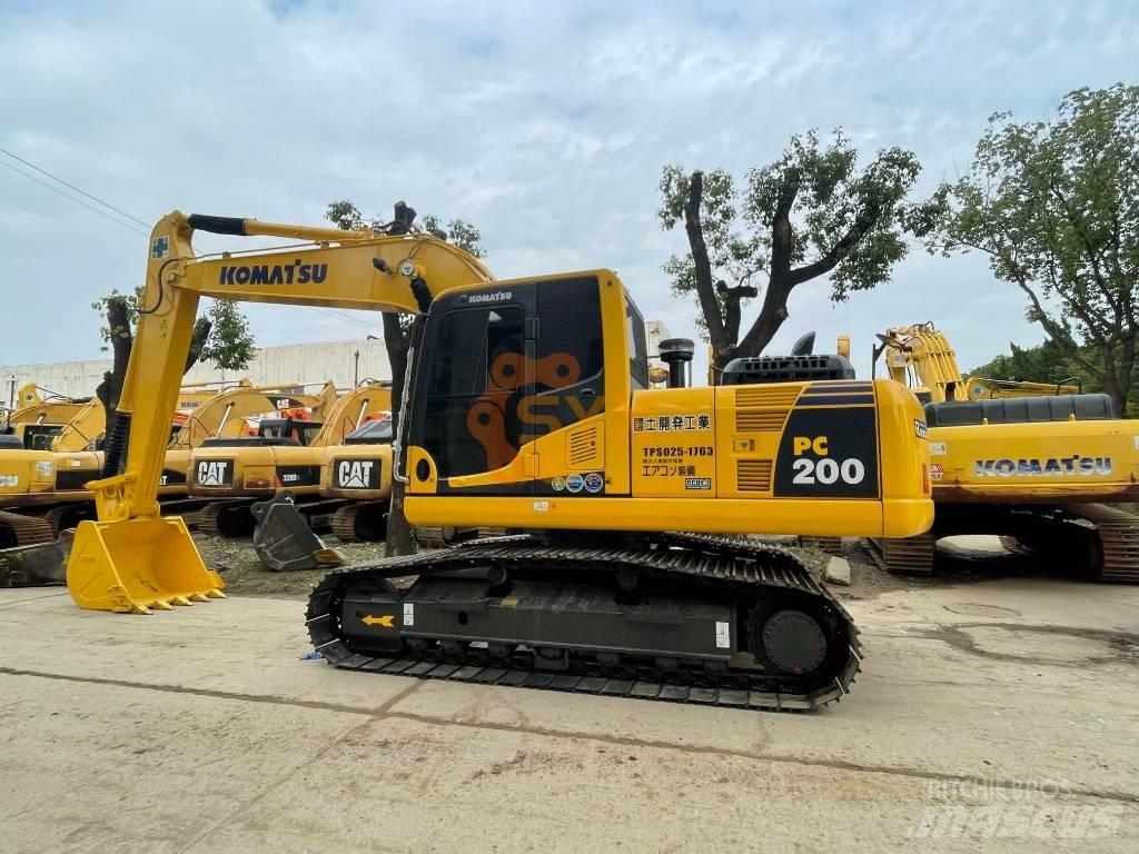 Komatsu PC 200-8 Excavatoare pe șenile
