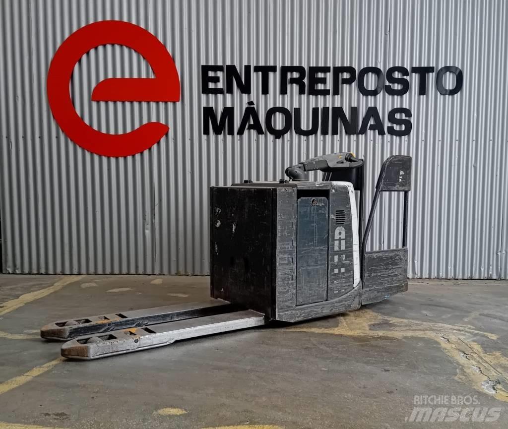 UniCarriers PMR 200F Transpaleta cu platforma