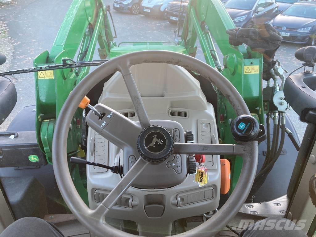 John Deere 6130 M Tractoare