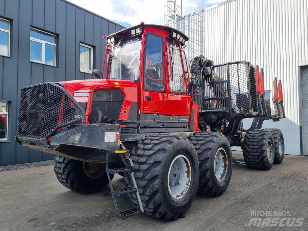 Komatsu 895 Transportoare
