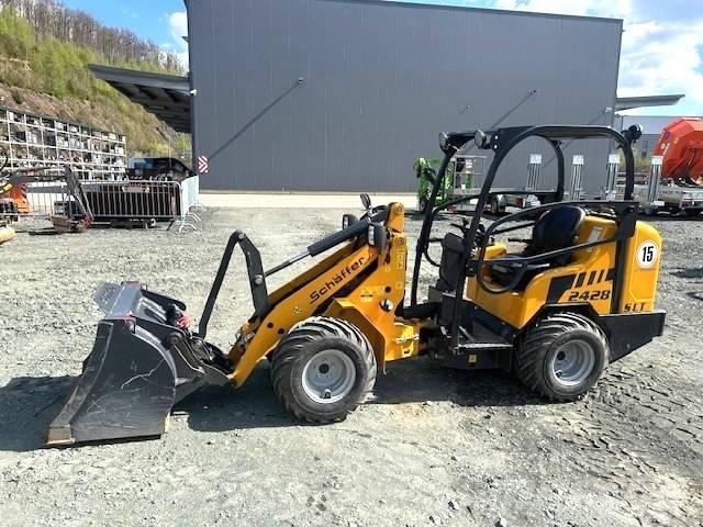 Schäffer 2428 SLT Incarcator pe pneuri