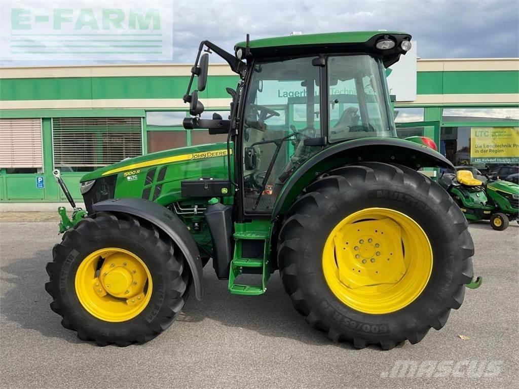 John Deere 5100R Tractoare
