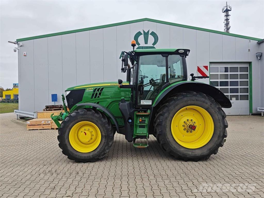 John Deere 6215R Tractoare