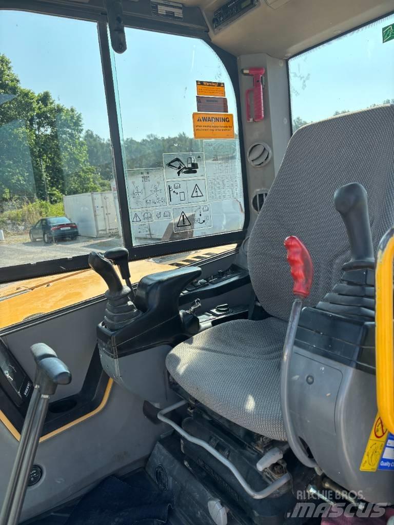 Volvo ECR 88 D Excavatoare 7t - 12t