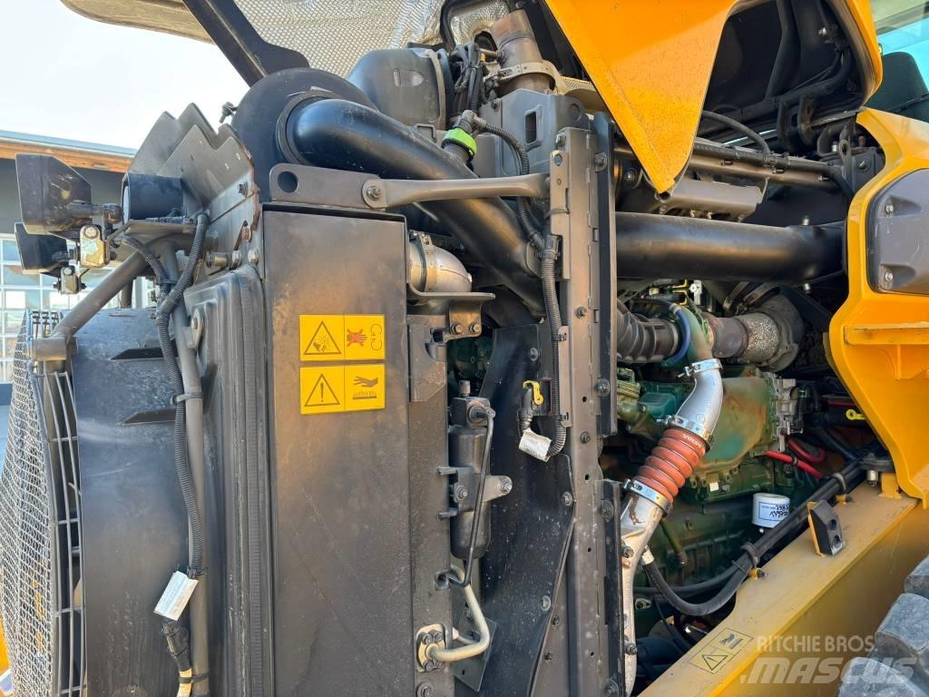 Volvo L 90 H Incarcator pe pneuri