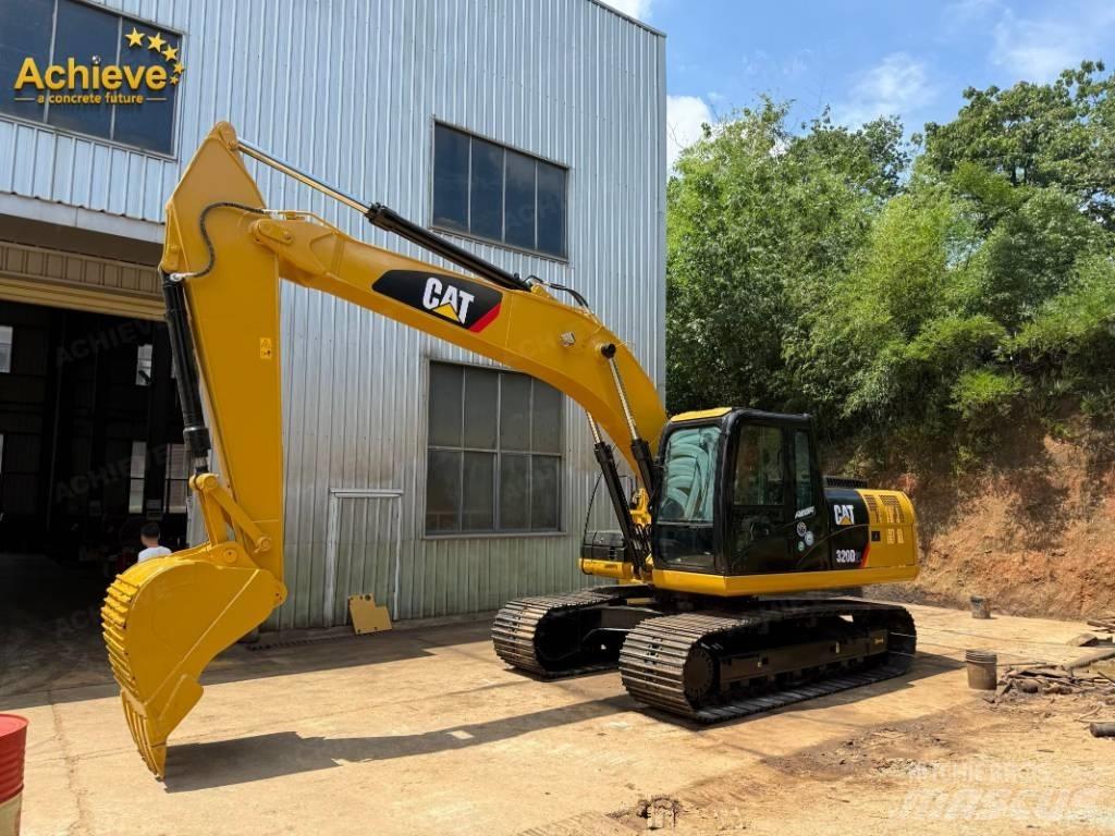 CAT 320D Excavatoare pe șenile
